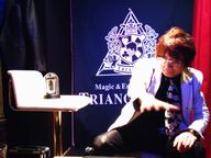 クロースアップマジック（テーブルマジック）マジシャン”TAIHEY!（タイヘイ）”マジックショー